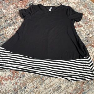 Zenana premium T Shirt with pockets